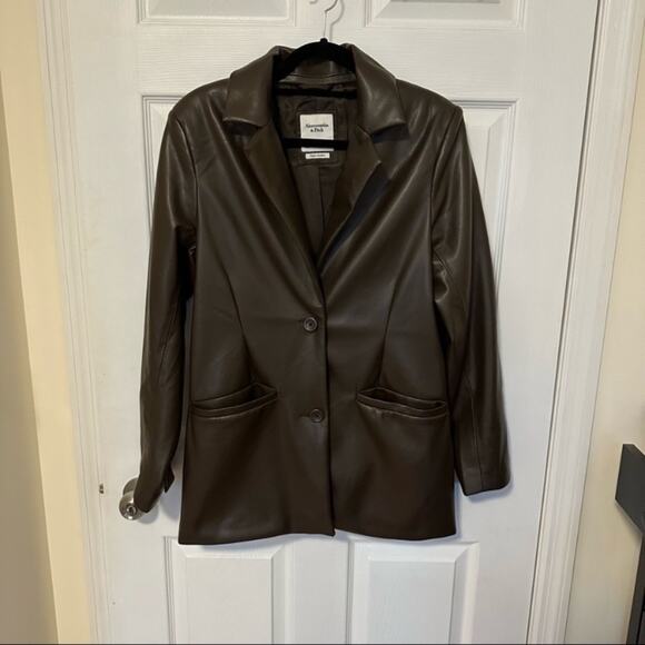 Abercrombie & Fitch Oversized Medium Chocolate Brown Faux Leather Blazer Jacket - Picture 5 of 10